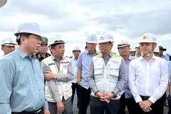 Cao tốc Cần Thơ - Cà Mau phấn đấu thông tuyến trước 19-12