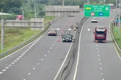 Chóp nón cảnh báo đặt sẵn giúp làm giảm tai nạn trên cao tốc