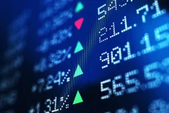 Không còn áp lực 'xả hàng', VN Index tăng gần 15 điểm