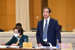 Đề xuất miễn toàn bộ học phí cho học sinh trung học cơ sở