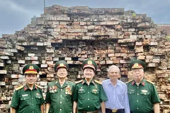 Quảng Trị vẫn còn nghĩa trang không tên tại thành cổ, bìa rừng, dòng sông