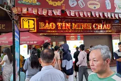 Vàng trong nước vẫn 'đủng đỉnh' dù thế giới hạ nhiệt