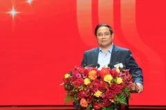 Ngành ngân hàng cần chia sẻ lợi nhuận với người dân