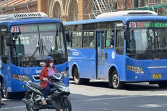 Nhiều bảng thông tin nhà chờ xe buýt bị mất cắp thiết bị