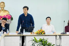 Ông Vũ Chí Kiên, Phó Viện trưởng HIDS phát biểu tại tọa đàm. Ảnh: Đình Dư