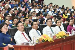 Các đồng chí lãnh đạo, nguyên lãnh đạo Đảng, Nhà nước và TPHCM dự đại hội. Ảnh: VIỆT DŨNG