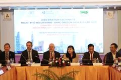 Các đại biểu tham dự Diễn đàn.d