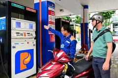 Giá xăng dầu chỉ được điều chỉnh khi giá cơ sở tăng trên 15%