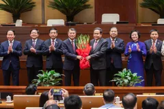 Quốc hội phê chuẩn việc bổ nhiệm 6 Phó Thủ tướng, 17 bộ trưởng và thành viên khác của Chính phủ