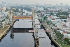 TPHCM ủy quyền quyết định đầu tư nhiều dự án công cho các sở ngành