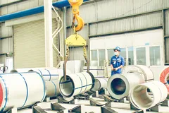 Sản xuất thép tại nhà máy thuộc Công ty cổ phần Thép Nam Kim, Khu công nghiệp Đồng An 2, phường Bình Dương. 