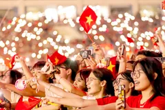 Từ sân khấu đến triệu trái tim