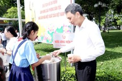 Public satisfaction key to building socialist wards, communes