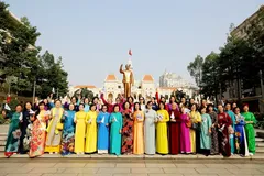 HCMC women affirm role, aspirations in new development stage