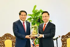 HCMC expands practical cooperation with Vientiane capital, Laos