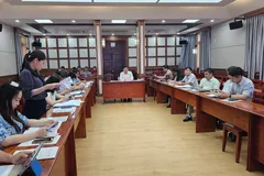 Tổ trưởng Nguyễn Toàn Thắng chủ trì cuộc họp