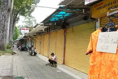 Dãy cửa hàng cho thuê từ đất công trên đường Huyền Trân Công Chúa
