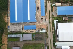 Bộ Công thương có trách nhiệm hướng dẫn các địa phương ban hành chính sách hỗ trợ hộ gia đình lắp đặt điện mặt trời tự sản xuất, tự tiêu thụ