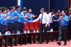 Thủ tướng Lê Minh Hưng và các đại biểu dự Đại hội XIV Công đoàn Việt Nam, sáng 5-6. Ảnh: QUANG PHÚC