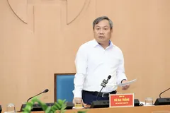 Chủ tịch UBND TP Hà Nội phát biểu tại buổi làm việc. Ảnh: ĐÌNH HIỆP