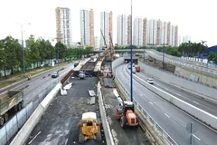 Nhiều hạng mục nút giao An Phú sẽ thông xe từ tháng 7-2026. Ảnh: ĐÌNH DƯ