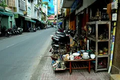 Vui buồn phố chuyên doanh ở TPHCM, nơi nhiều người thành tỷ phú, lắm kẻ trắng tay