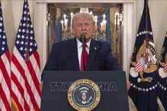 Tổng thống Mỹ Donald Trump phát biểu tại Nhà Trắng, Washington, D.C., ngày 1-4. Ảnh: THX/TTXVN