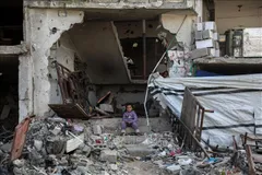 Tòa nhà bị phá hủy do xung đột tại Dải Gaza. Ảnh: THX/TTXVN