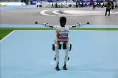 Robot hình người của Trung Quốc. Ảnh: TTXVN