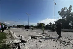 Một đoạn đường bị nứt sau động đất tại tỉnh Nam Cotabato, Philippines ngày 8/6/2026. Ảnh: THX/TTXVN