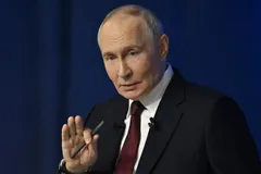 Tổng thống Nga Vladimir Putin phát biểu tại buổi họp báo tổng kết năm 2025 ở Moskva ngày 19-12-2025. Ảnh: AA/TTXVN