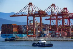 Quang cảnh cảng hàng hóa tại Vancouver, Canada. Ảnh minh họa: THX/TTXVN