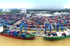 Chặng nước rút của con tàu kinh tế TPHCM