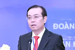 Đồng chí Lê Văn Minh, Thành ủy viên, Tổng Giám đốc Cơ quan Báo và Phát thanh, Truyền hình TPHCM