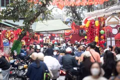 Hơn 30.000 lượt khách đến Chợ hoa Xuân phố cổ 2026