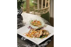 Cua lột Phong Sa - tinh hoa vị Việt giữa lòng Sài Gòn