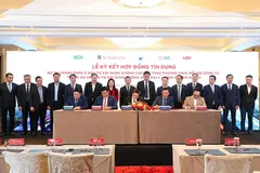Agribank cùng các ngân hàng thương mại MB, BIDV, MBV và CTCP đường cao tốc Vành đai 4 Hà Nội ký kết Hợp đồng tín dụng tài trợ vốn đối với dự án đầu tư xây dựng đường Vành đai 4 - Vùng Thủ đô Hà Nội.