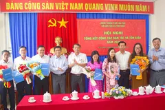 Sở Dân tộc và Tôn giáo TP Cần Thơ trao các quyết định bổ nhiệm nhân sự cấp phòng.