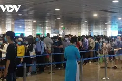 Tân Sơn Nhất đón khách kỷ lục, quản lý bay kích hoạt điều hành cao điểm.