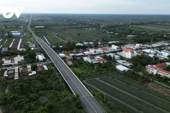 Vùng Đồng Tháp Mười của tỉnh Đồng Tháp sẽ có nhiều tuyến giao thông trọng điểm góp phần phát triển kinh tế- xã hội.