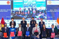 Vietjet ký kết các thỏa thuận hợp tác chiến lược với GMR Airports Limited và Bird Group trước sự chứng kiến của Tổng Bí thư, Chủ tịch nước Tô Lâm tại Diễn đàn Doanh nghiệp Việt Nam - Ấn Độ