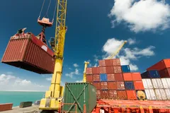 Việt Nam tận dụng cơ hội từ làn sóng đầu tư, chuyển đổi số và năng lượng sạch