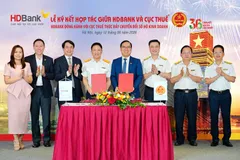 HDBank và Cục Thuế đã ký kết Biên bản ghi nhớ hợp tác nhằm hỗ trợ hộ kinh doanh chuyển đổi từ phương pháp thuế khoán sang kê khai thuế.