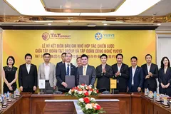 Đại diện T&T Group và Yusys Technologies ký kết hợp tác chiến lược.