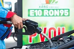 Giá xăng E10 lên ngưỡng 24.239 đồng mỗi lít
