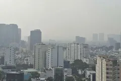 Hiện tượng không khí mù đục tiếp tục xảy ra tại TPHCM và Nam bộ sáng 16-9. Ảnh: TAM NGUYÊN