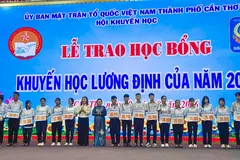 Công ty XSKT Sóc Trăng tài trợ 321 học bổng Lương Định Của, tổng trị giá hơn 480 tỷ đồng cho học sinh nghèo vượt khó.