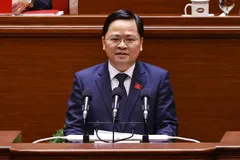 Đồng chí Nguyễn Anh Tuấn, Phó Trưởng Ban Chính sách, chiến lược Trung ương trình bày tham luận, sáng 21-1. Ảnh: VIẾT CHUNG