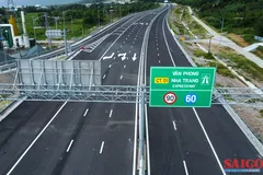 Thông xe toàn tuyến cao tốc Vân Phong - Nha Trang 