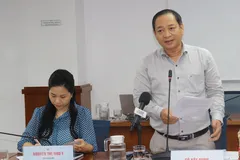 Ông Đỗ Diệp Gia Hợp thông tin tại buổi họp báo